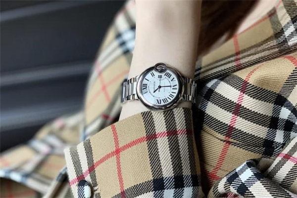 卡地亞藍(lán)氣球鋼鏈怎么摘下 卡地亞藍(lán)氣球鋼表帶打不開怎么回事 卡地亞藍(lán)氣球鋼鏈怎么摘下 卡地亞藍(lán)氣球鋼表帶打不開怎么回事