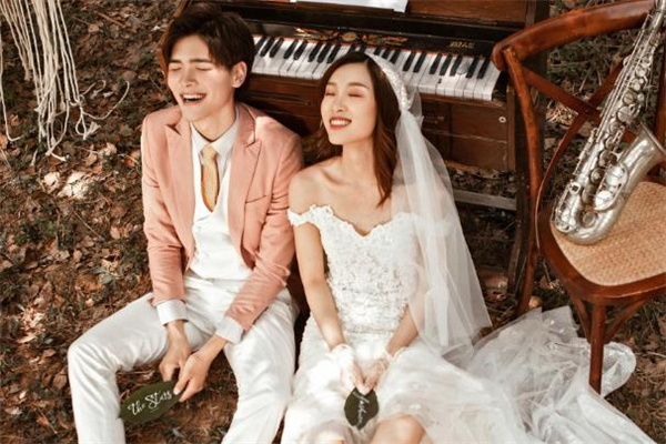 想挽回前男友的朋友圈怎么發(fā) 怎么通過朋友圈挽回前男友 想挽回前男友的朋友圈怎么發(fā) 怎么通過朋友圈挽回前男友