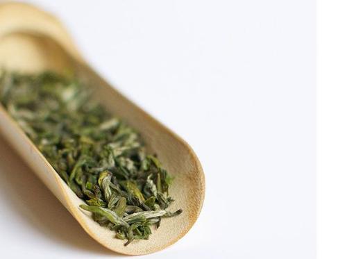 蒙頂茶的營養(yǎng)價(jià)值 蒙頂茶的品種 蒙頂茶的營養(yǎng)價(jià)值 蒙頂茶的品種