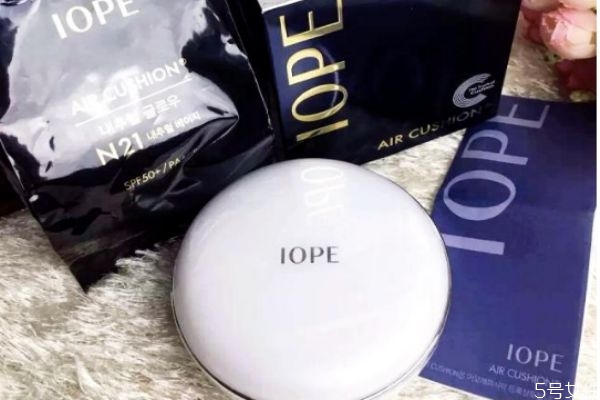 超合適干皮使用的大牌氣墊 干皮氣墊排行榜10強 超合適干皮使用的大牌氣墊 干皮氣墊排行榜10強