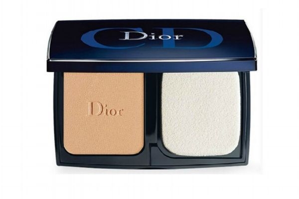 粉餅在化妝哪一步驟用 用了粉餅還要用散粉嗎 粉餅在化妝哪一步驟用 用了粉餅還要用散粉嗎