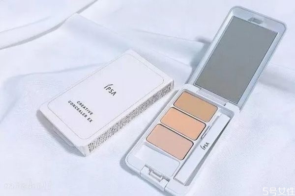 不涂粉底只遮瑕可以嗎 不用粉底單獨(dú)用遮瑕可以嗎 不涂粉底只遮瑕可以嗎 不用粉底單獨(dú)用遮瑕可以嗎