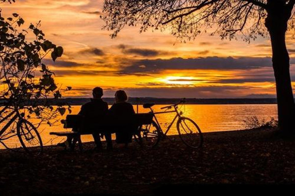 怎樣讓暗戀的人追自己 讓暗戀的人追自己的方法 怎樣讓暗戀的人追自己 讓暗戀的人追自己的方法