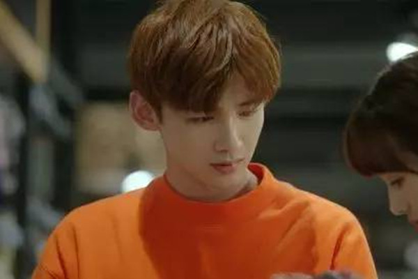 亞洲男生適合什么發(fā)色 適合這個夏季男生染的發(fā)色推薦 亞洲男生適合什么發(fā)色 適合這個夏季男生染的發(fā)色推薦