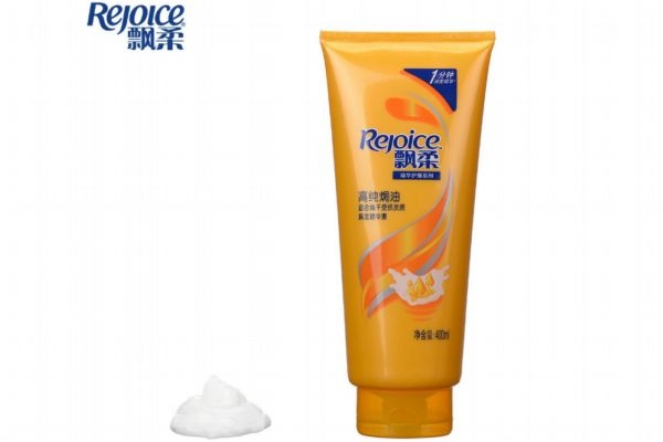 精華素和護(hù)發(fā)素有什么區(qū)別 潤發(fā)精華素如何用 精華素和護(hù)發(fā)素有什么區(qū)別 潤發(fā)精華素如何用