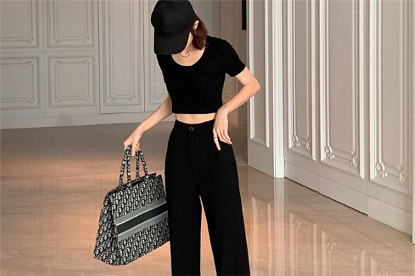 闊腿褲要不要配襪子 冬季闊腿褲配什么襪子 闊腿褲要不要配襪子 冬季闊腿褲配什么襪子