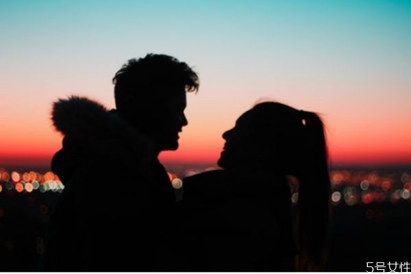 夫妻之間有隔閡怎么辦 夫妻間的隔閡如何消除 夫妻之間有隔閡怎么辦 夫妻間的隔閡如何消除