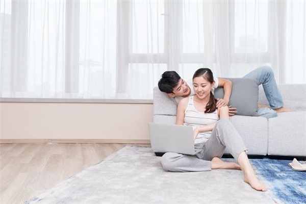 讓老公死心塌地的方法 怎樣讓老公離不開你 讓老公死心塌地的方法 怎樣讓老公離不開你