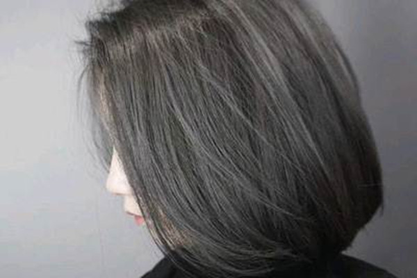 什么發(fā)色低調(diào)又高級(jí) 低調(diào)又高級(jí)的發(fā)色推薦 什么發(fā)色低調(diào)又高級(jí) 低調(diào)又高級(jí)的發(fā)色推薦