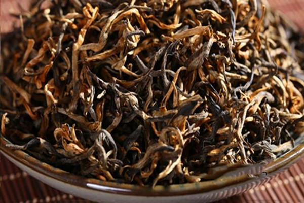 越紅工夫產(chǎn)于哪里 越紅工夫茶湯什么顏色 越紅工夫產(chǎn)于哪里 越紅工夫茶湯什么顏色