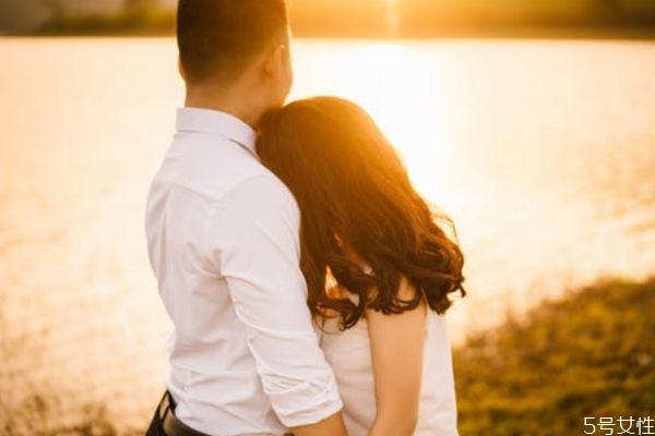 婚外情斷聯(lián)多久會(huì)復(fù)燃 出軌后如何修復(fù)夫妻感情 婚外情斷聯(lián)多久會(huì)復(fù)燃 出軌后如何修復(fù)夫妻感情