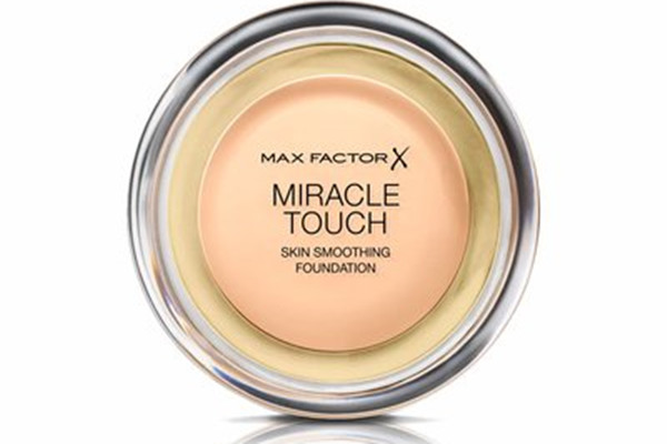 蜜絲佛陀水漾觸感粉底霜介紹 蜜絲佛陀水漾觸感粉底霜感覺如何 蜜絲佛陀水漾觸感粉底霜介紹 蜜絲佛陀水漾觸感粉底霜感覺如何