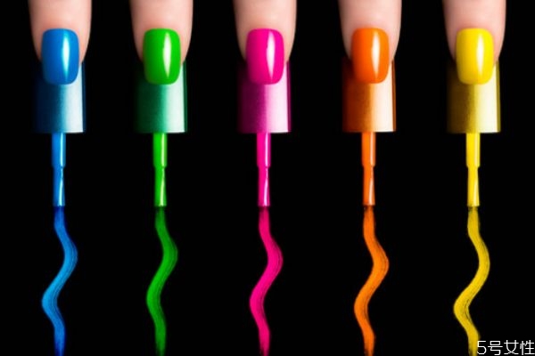 亮油可以當?shù)子陀脝?亮油怎么用 亮油可以當?shù)子陀脝?亮油怎么用