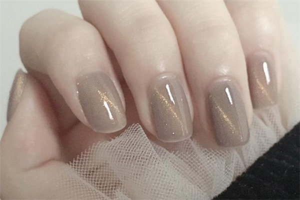 貓眼膠涂一次吸一次嗎 貓眼膠的磁鐵正確吸法 貓眼膠涂一次吸一次嗎 貓眼膠的磁鐵正確吸法