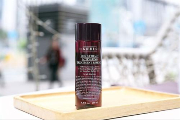 科顏氏鳶尾花煥采精華露的作用 科顏氏鳶尾花煥采精華露適合夏季嗎 科顏氏鳶尾花煥采精華露的作用 科顏氏鳶尾花煥采精華露適合夏季嗎