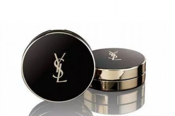 化妝應該注意哪些細節(jié) 新手化妝要注意什么問題 化妝應該注意哪些細節(jié) 新手化妝要注意什么問題