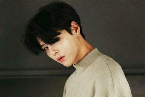 男生吃醋的原因 男生為什么會(huì)吃醋 男生吃醋的原因 男生為什么會(huì)吃醋