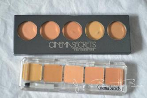 cinema secrets遮瑕粉底盤(pán)怎么樣 cinema secrets遮瑕粉底盤(pán)滋潤(rùn)嗎 cinema secrets遮瑕粉底盤(pán)怎么樣 cinema secrets遮瑕粉底盤(pán)滋潤(rùn)嗎