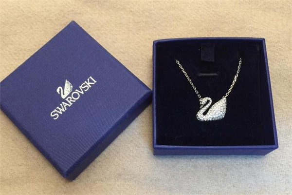 施華洛世奇可以退貨嗎 施華洛世奇退貨規(guī)則 施華洛世奇可以退貨嗎 施華洛世奇退貨規(guī)則