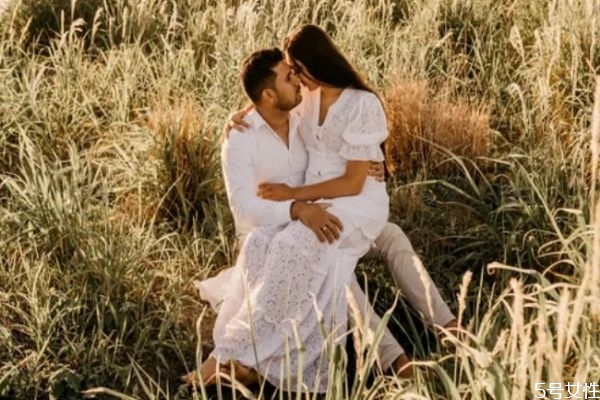 什么樣子女人最容易出軌 什么樣的女人不會出軌 什么樣子女人最容易出軌 什么樣的女人不會出軌