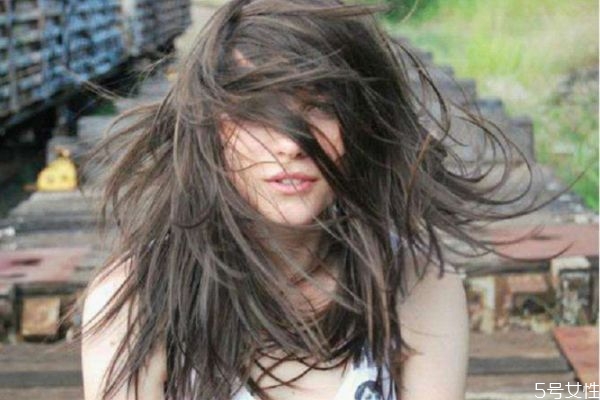 離子燙后怎么睡覺(jué) 嘗試一下這些辦法 離子燙后怎么睡覺(jué) 嘗試一下這些辦法