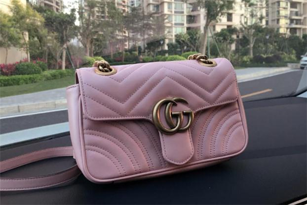 gucci專柜可以驗貨嗎 gucci官網(wǎng)和專柜有什么區(qū)別 gucci專柜可以驗貨嗎 gucci官網(wǎng)和專柜有什么區(qū)別