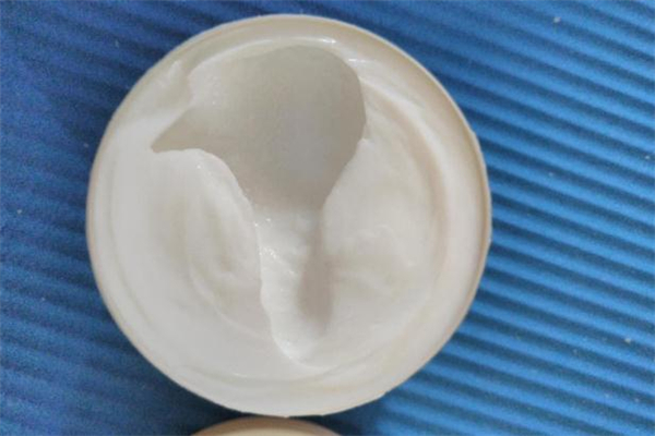 彩蘊(yùn)發(fā)膜怎么樣 彩蘊(yùn)發(fā)膜好用嗎 彩蘊(yùn)發(fā)膜怎么樣 彩蘊(yùn)發(fā)膜好用嗎