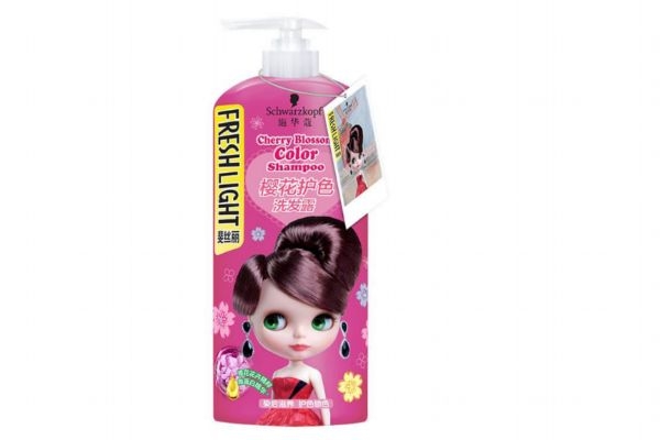 悶青色用什么顏色的護色洗發(fā)水 悶青色褪色后很黃嗎 悶青色用什么顏色的護色洗發(fā)水 悶青色褪色后很黃嗎