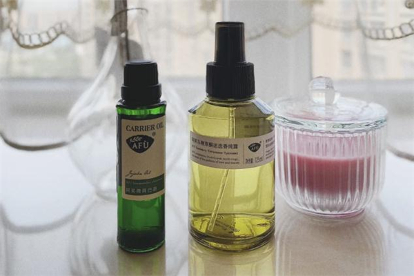 阿芙荷荷巴油怎么打開 阿芙荷荷巴油用前要熱敷嗎 阿芙荷荷巴油怎么打開 阿芙荷荷巴油用前要熱敷嗎