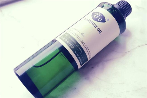 阿芙荷荷巴油白天可以用嗎 阿芙荷荷巴油要避光嗎 阿芙荷荷巴油白天可以用嗎 阿芙荷荷巴油要避光嗎