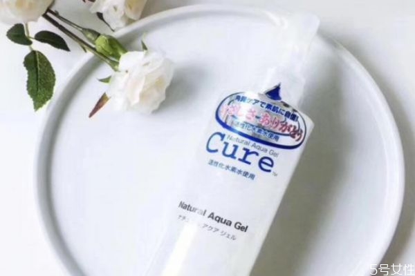 珂潤去角質(zhì)凝露過敏嗎 珂潤去角質(zhì)凝膠還用洗面奶么 珂潤去角質(zhì)凝露過敏嗎 珂潤去角質(zhì)凝膠還用洗面奶么