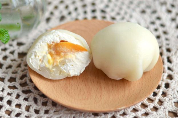 雪媚娘的皮要蒸多久 雪媚娘的皮為什么蒸出來(lái)很稀 雪媚娘的皮要蒸多久 雪媚娘的皮為什么蒸出來(lái)很稀