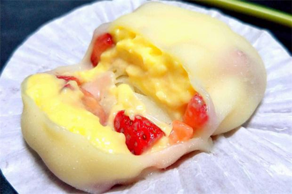 雪媚娘可以用糯米粉做嗎 雪媚娘可以用鮮奶嗎 雪媚娘可以用糯米粉做嗎 雪媚娘可以用鮮奶嗎