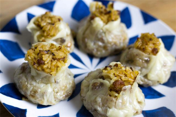 燒麥皮的做法 燒麥皮用餛飩皮還是餃子皮 燒麥皮的做法 燒麥皮用餛飩皮還是餃子皮