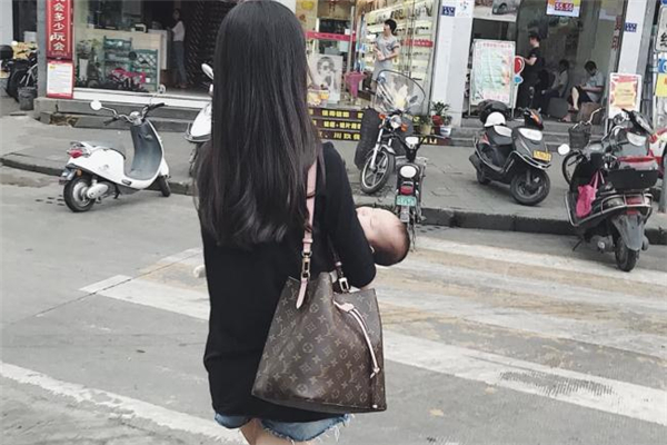 lv水桶包價格 lv水桶包有幾個尺寸 lv水桶包價格 lv水桶包有幾個尺寸