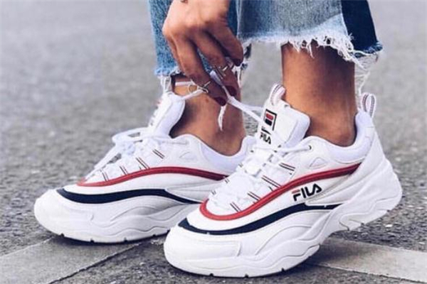 fila斐樂是奢侈品嗎 斐樂潮牌和斐樂區(qū)別 fila斐樂是奢侈品嗎 斐樂潮牌和斐樂區(qū)別