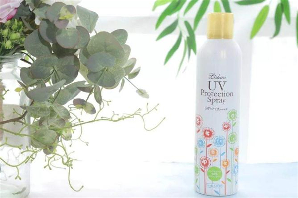 防曬噴霧和bb霜哪個先用 防曬噴霧和蜜粉哪個先用 防曬噴霧和bb霜哪個先用 防曬噴霧和蜜粉哪個先用