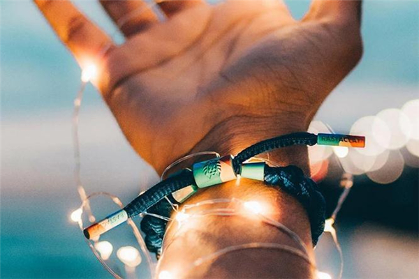 rastaclat小獅子手鏈怎么調(diào)松緊 小獅子手鏈繩太長(zhǎng)可以剪掉嗎 rastaclat小獅子手鏈怎么調(diào)松緊 小獅子手鏈繩太長(zhǎng)可以剪掉嗎