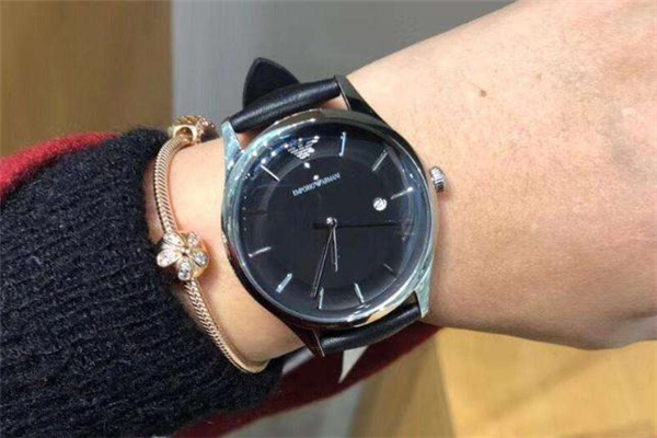 阿瑪尼手表是什么機(jī)芯 阿瑪尼手表怎么更換電池 阿瑪尼手表是什么機(jī)芯 阿瑪尼手表怎么更換電池