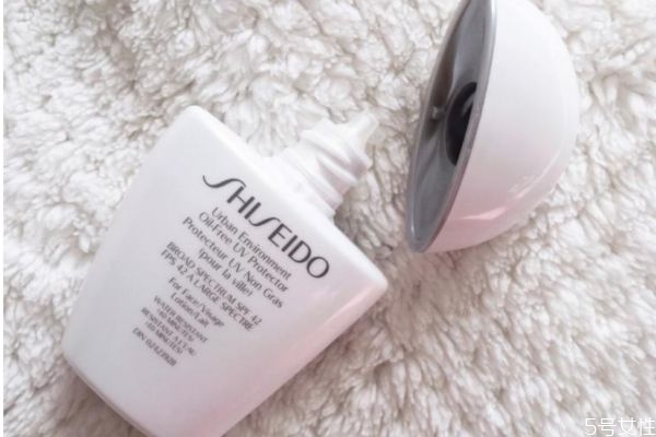 資生堂防曬白瓶適合敏感肌嗎 資生堂小白瓶?jī)和梢杂脝? alt=