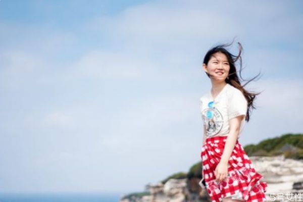 情商低的人特征有哪些特征 女人低情商沒腦子的表現(xiàn) 情商低的人特征有哪些特征 女人低情商沒腦子的表現(xiàn)