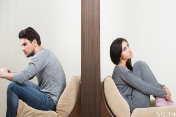 男人道歉說(shuō)明在乎嗎 這4種表現(xiàn)說(shuō)明他已經(jīng)愛(ài)你到骨子了 男人道歉說(shuō)明在乎嗎 這4種表現(xiàn)說(shuō)明他已經(jīng)愛(ài)你到骨子了