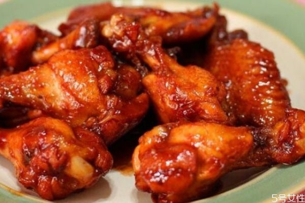 雞翅的營養(yǎng)價值 雞翅的選購方法 雞翅的營養(yǎng)價值 雞翅的選購方法