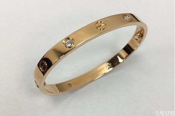 七夕可以送女朋友什么禮物 七夕節(jié)禮物推薦 七夕可以送女朋友什么禮物 七夕節(jié)禮物推薦