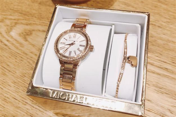 mk手表哪款最好看 mk手表適合學(xué)生戴嗎 mk手表哪款最好看 mk手表適合學(xué)生戴嗎