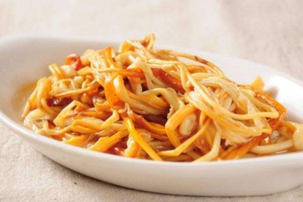 吃金針菇會胖嗎 金針菇的熱量有多少 吃金針菇會胖嗎 金針菇的熱量有多少