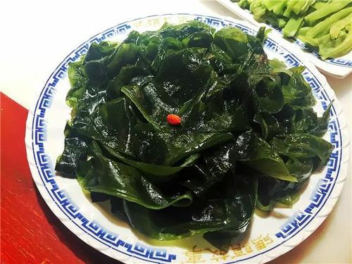 海帶芽是什么 海帶芽的價(jià)值 海帶芽是什么 海帶芽的價(jià)值