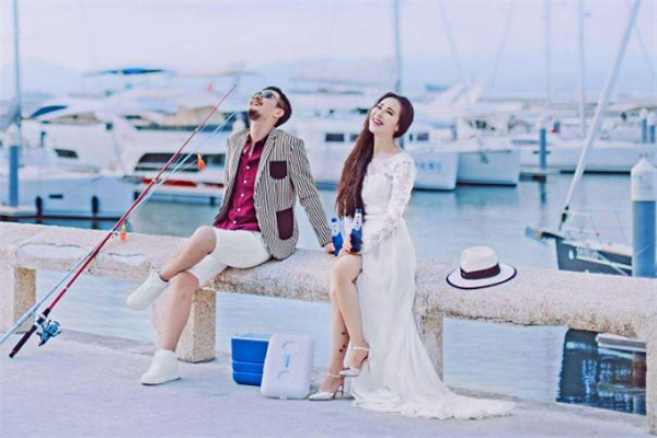 喜歡一個(gè)女孩怎么表達(dá) 喜歡一個(gè)女孩怎么發(fā)朋友圈 喜歡一個(gè)女孩怎么表達(dá) 喜歡一個(gè)女孩怎么發(fā)朋友圈