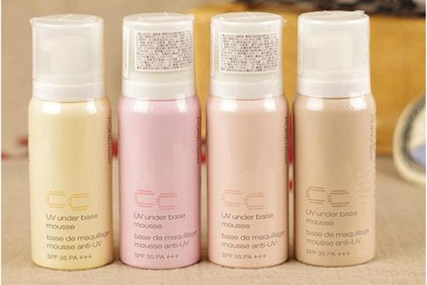 植村秀泡沫隔離底妝液特點 植村秀泡沫隔離底妝液怎么樣 植村秀泡沫隔離底妝液特點 植村秀泡沫隔離底妝液怎么樣