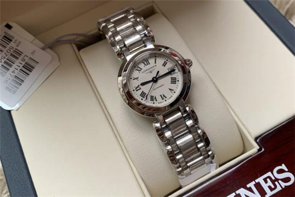 浪琴心月手表怎么驗真假 浪琴心月系列過時了嗎 浪琴心月手表怎么驗真假 浪琴心月系列過時了嗎